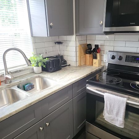 Super Cozy 2 Bedroom With Fast Wifi And Queen Bed Close To Downtown Houston!! Exterior foto
