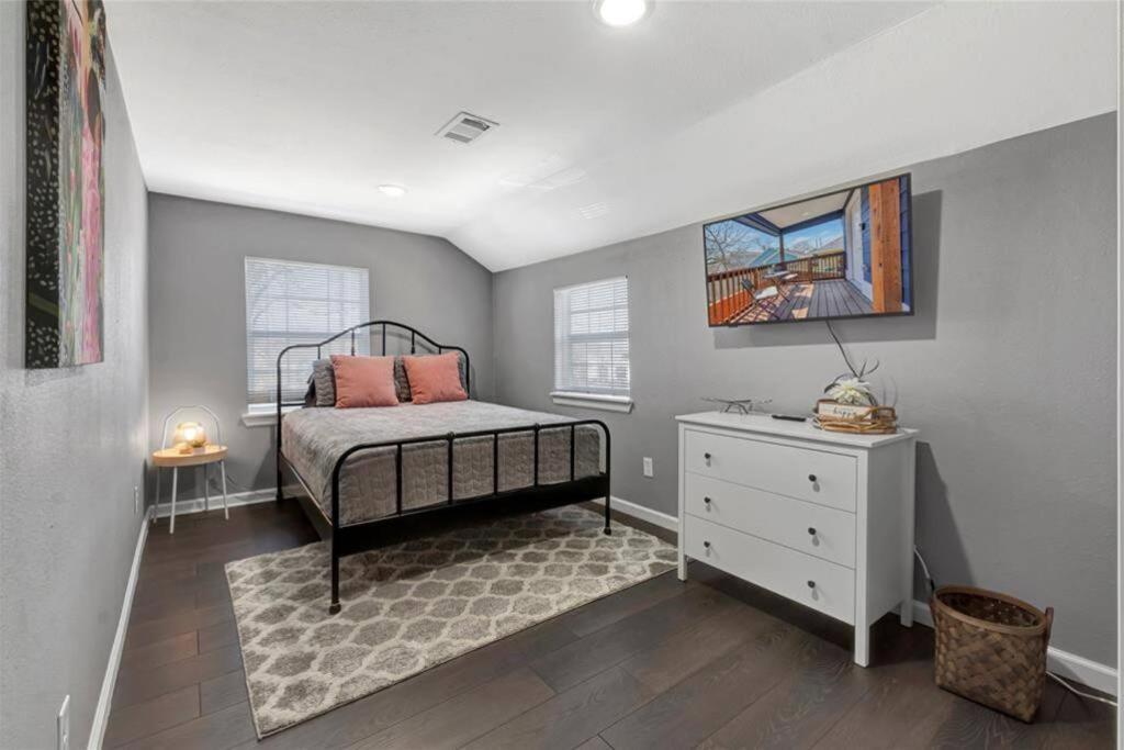 Super Cozy 2 Bedroom With Fast Wifi And Queen Bed Close To Downtown Houston!! Exterior foto